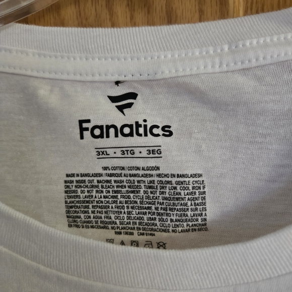 Dallas Cowboys Football T-Shirt - Picture 2 of 3